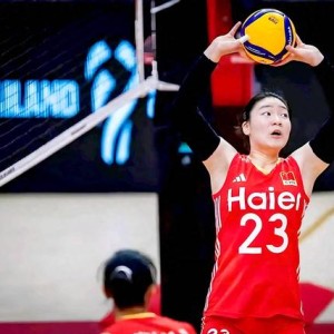 中国女排二传断档！张籽萱仍是主力头号候选，替补位置有3种选择|许晓婷|拦网|联赛|朱航霆|解盛钰_新浪体育_新浪新闻